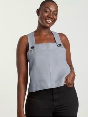Everlane linen cami top with buttons. Size 00. XS